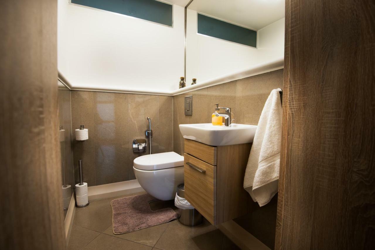 Spa Apartments Bulharska カルロヴィ・ヴァリ エクステリア 写真